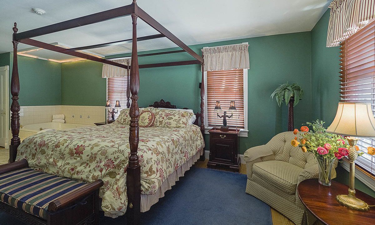 Photo of Livingroom in St. Michaels