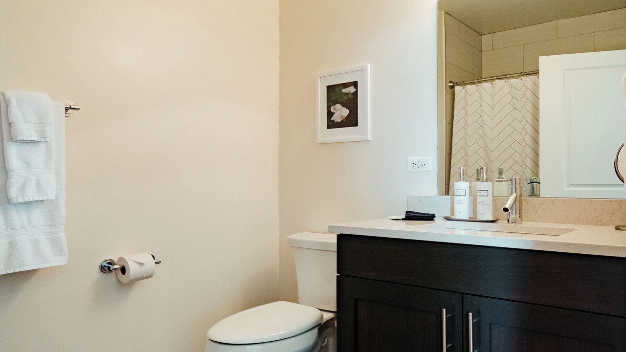 Photo of Bathroom in Ravenswood