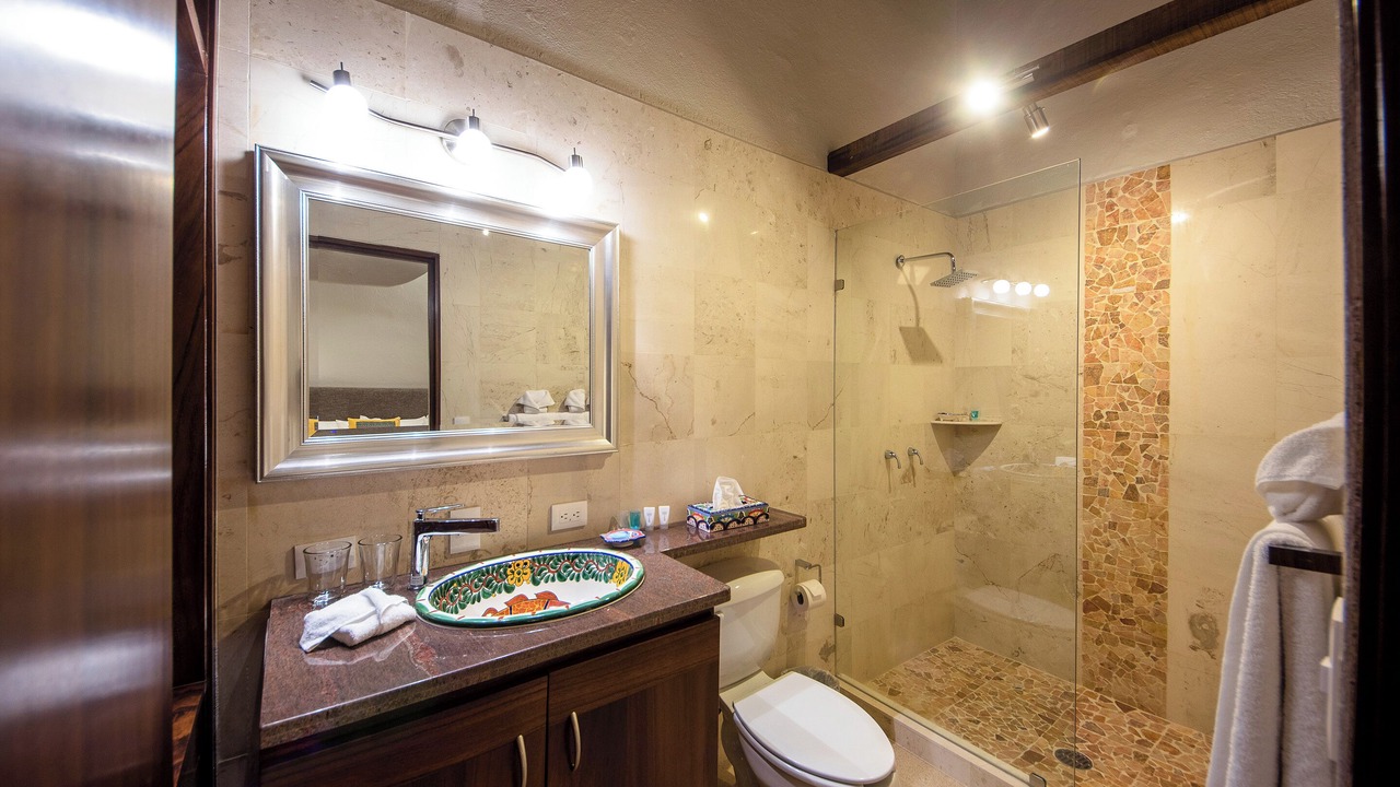 Photo of Bathroom in Romantic Zone
