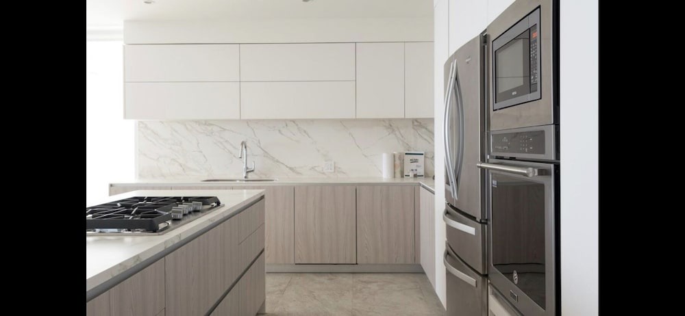 Photo of Kitchen in South Shore Hotel Area