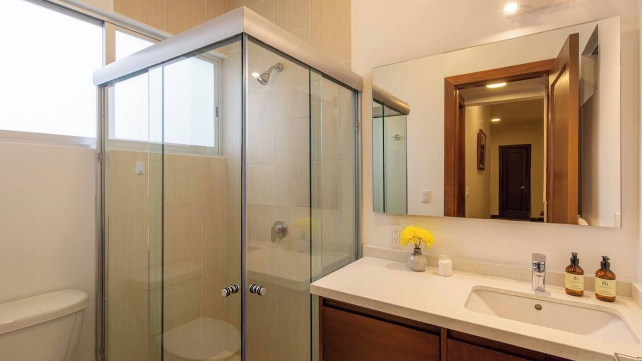 Photo of Bathroom in Reforma