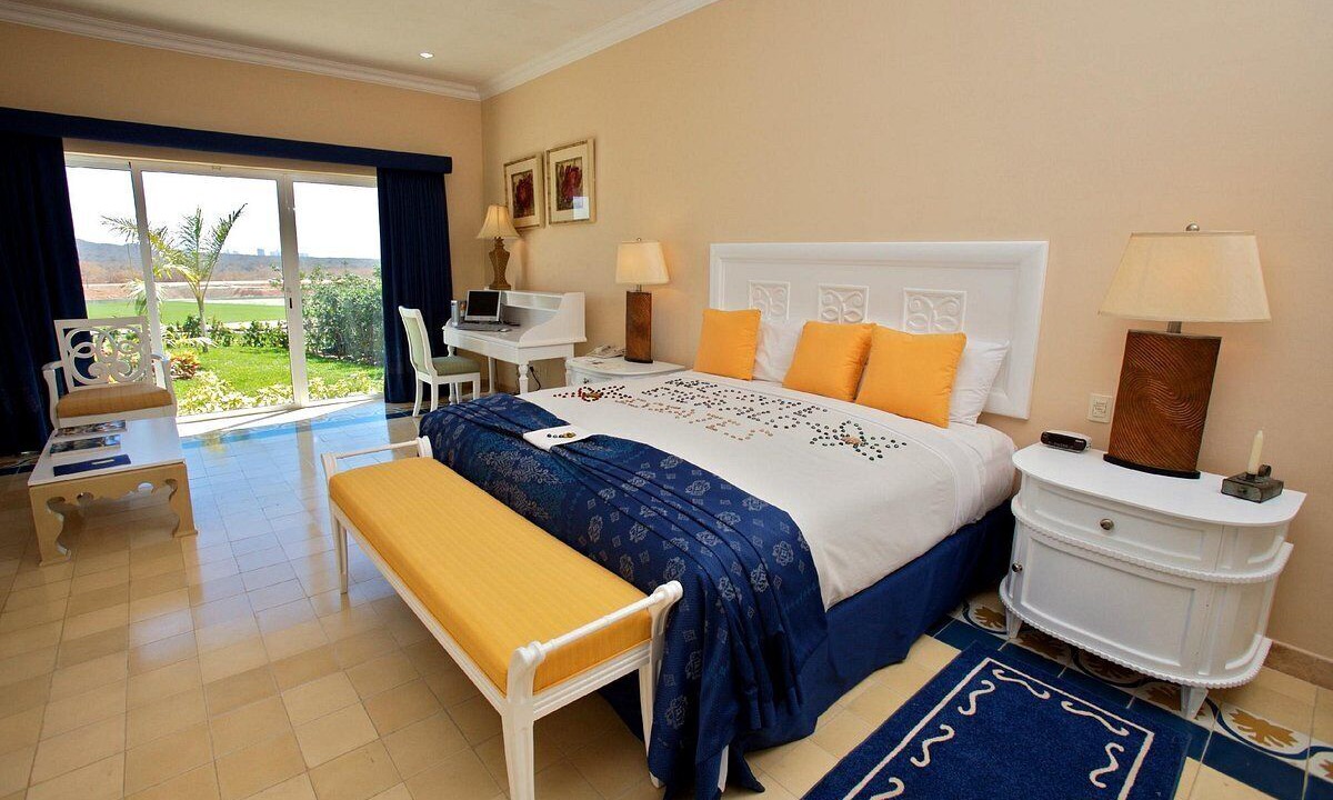 Photo of Bedroom in Cerritos