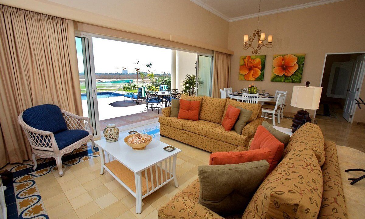 Photo of Livingroom in Cerritos