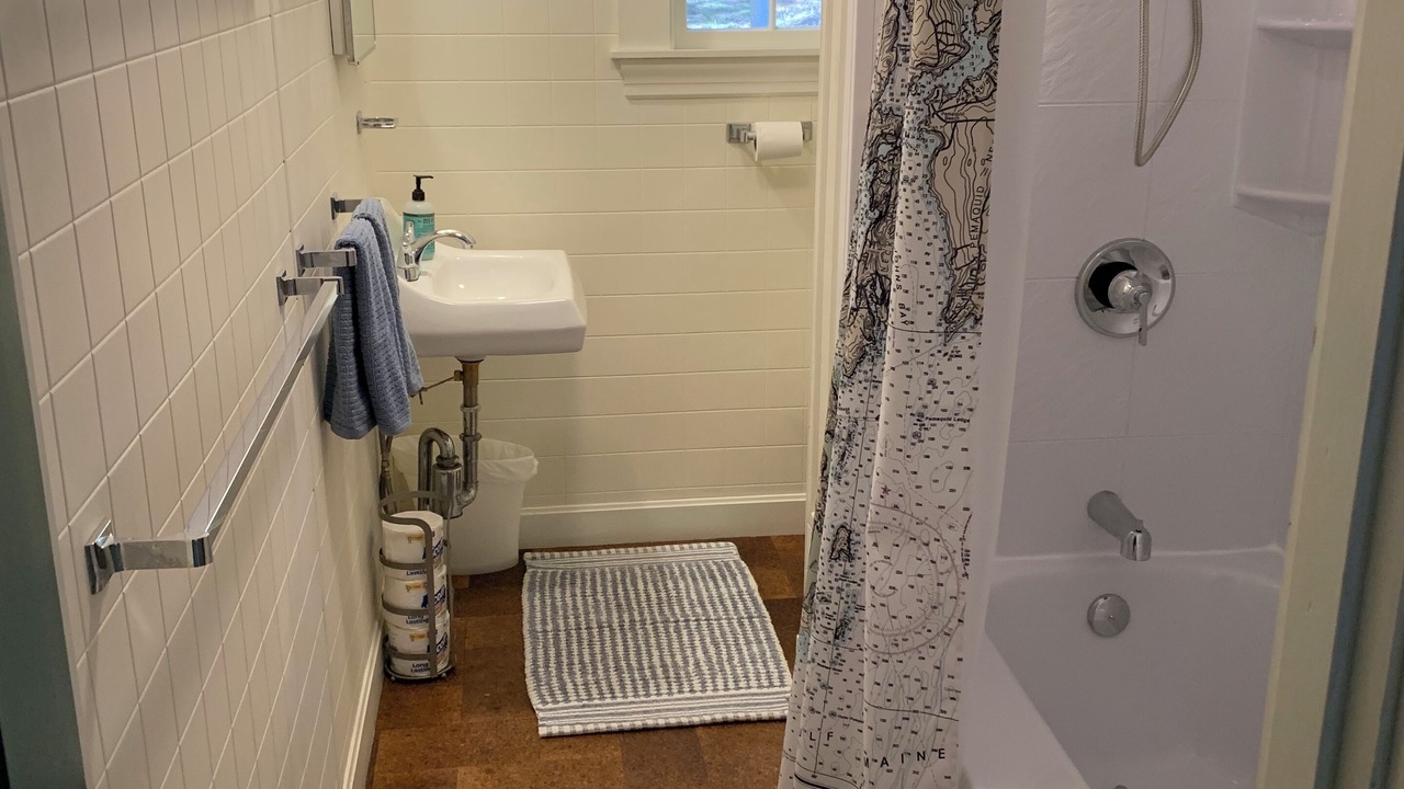 Photo of Bathroom in West Southport