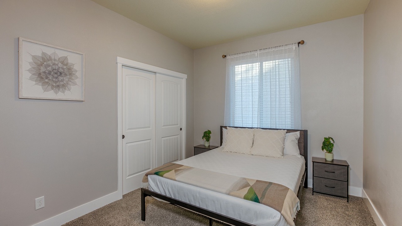 Photo of Bedroom in West Salem