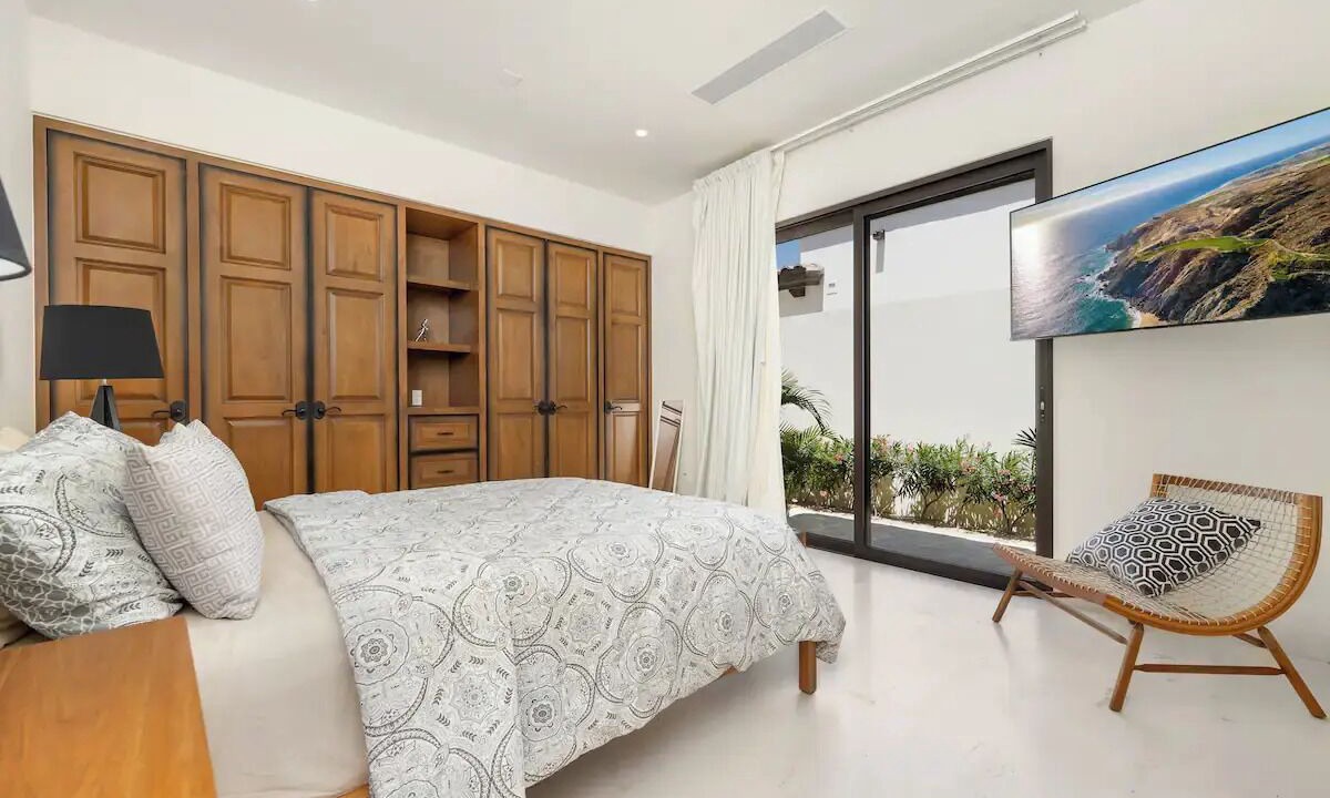 Photo of Bedroom in Sunset Beach