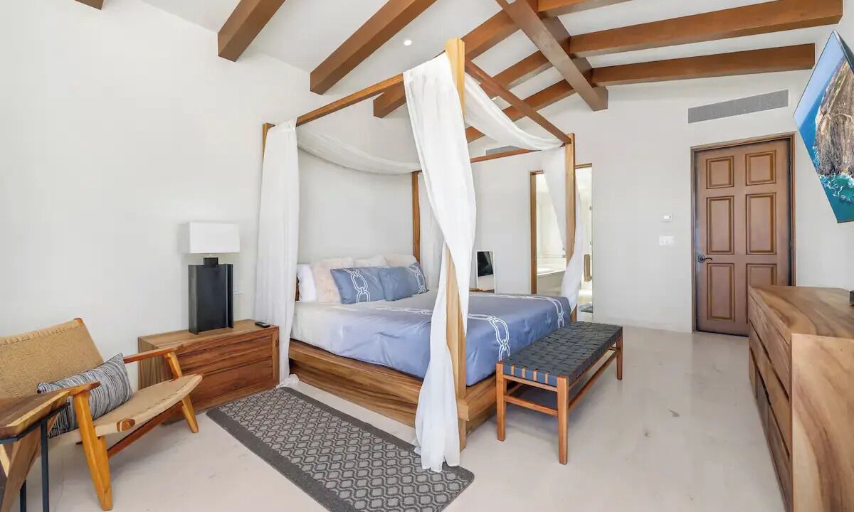 Photo of Bedroom in Sunset Beach