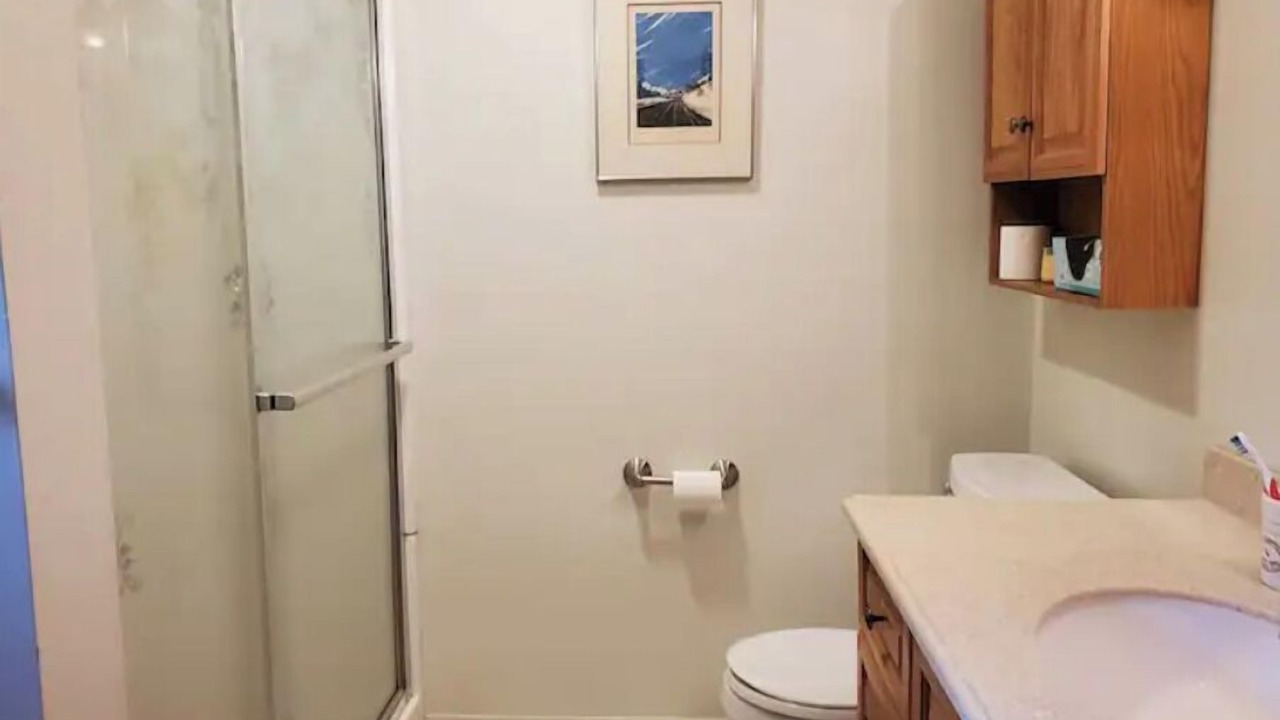 Photo of Bathroom in Lyman