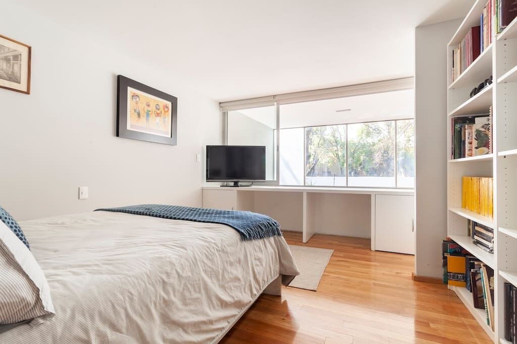 Photo of Bedroom in San Miguel Chapultepec