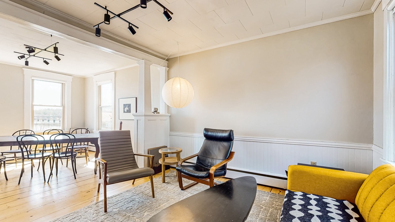 Photo of Livingroom in Wiscasset