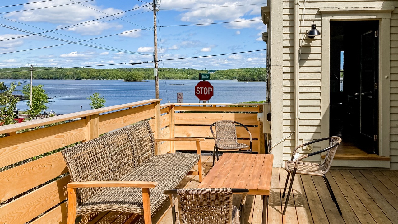Photo of Patio Balcony in Wiscasset