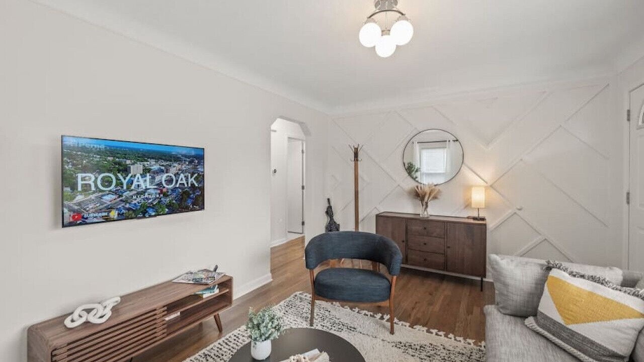 Photo of Bedroom in Royal Oak