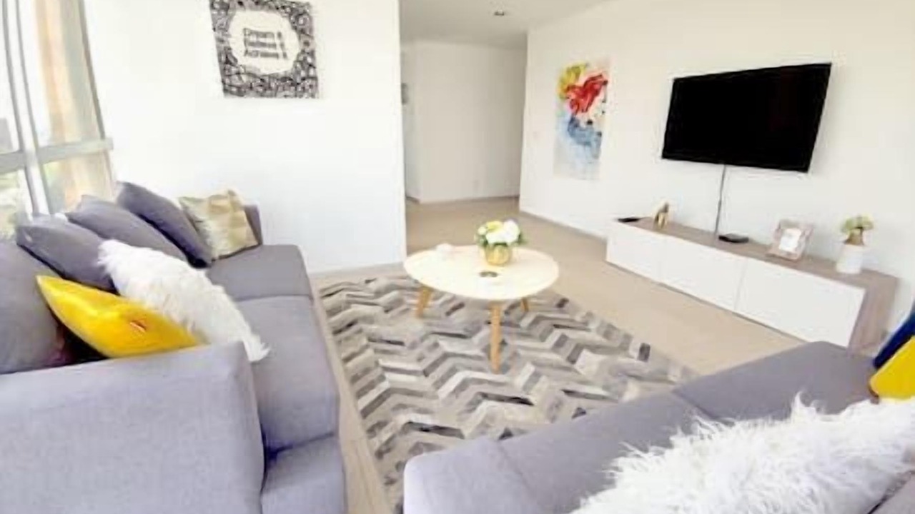 Photo of Livingroom in Anahuac