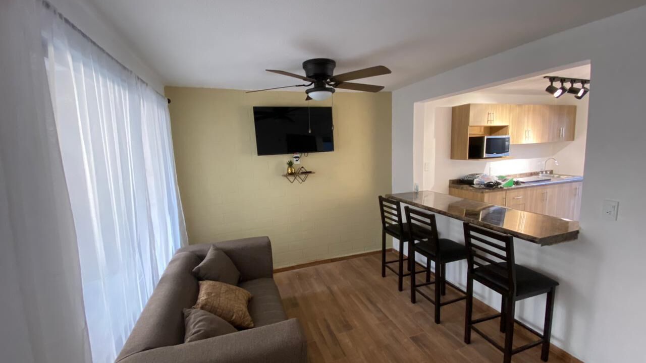 Photo of Livingroom in La Salle 2