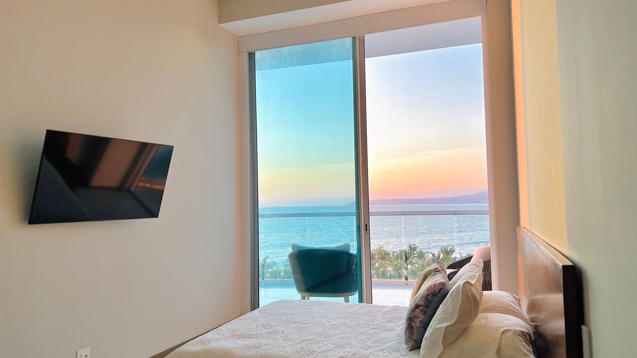 Photo of Bedroom in Flamingos
