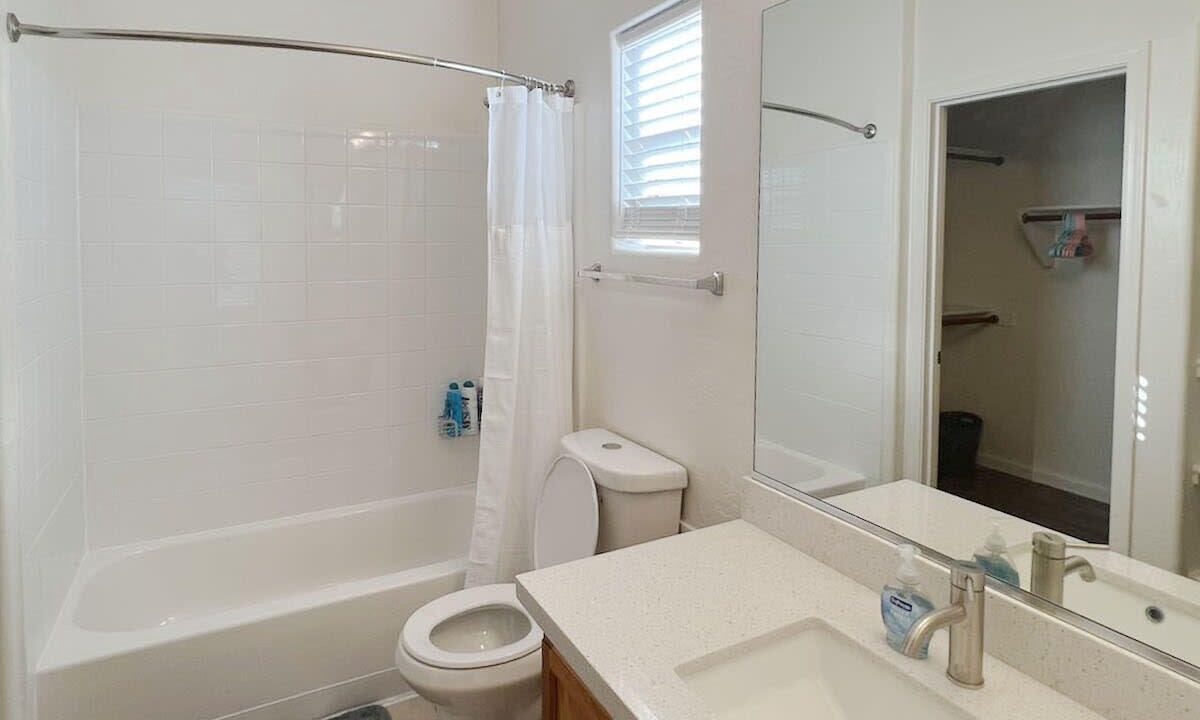 Photo of Bathroom in Glendale