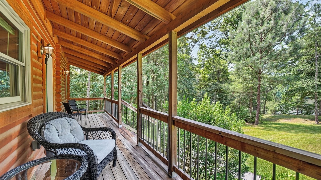 Photo of Outdoor in Ridge