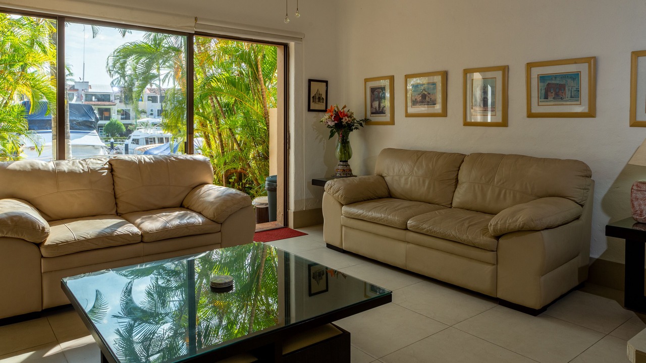 Photo of Livingroom in Isla Iguana