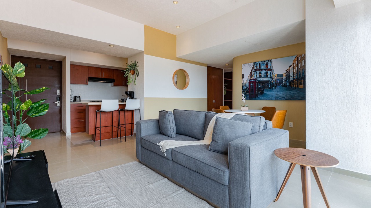 Photo of Livingroom in Anahuac