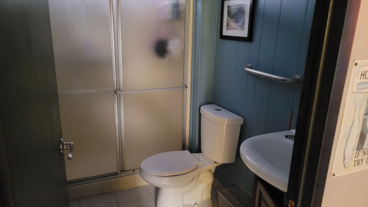 Photo of Bathroom in Paradise Valley Village