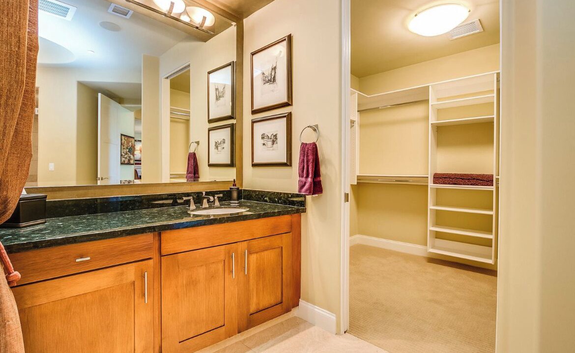 Photo of Bathroom in Alta Vista Park