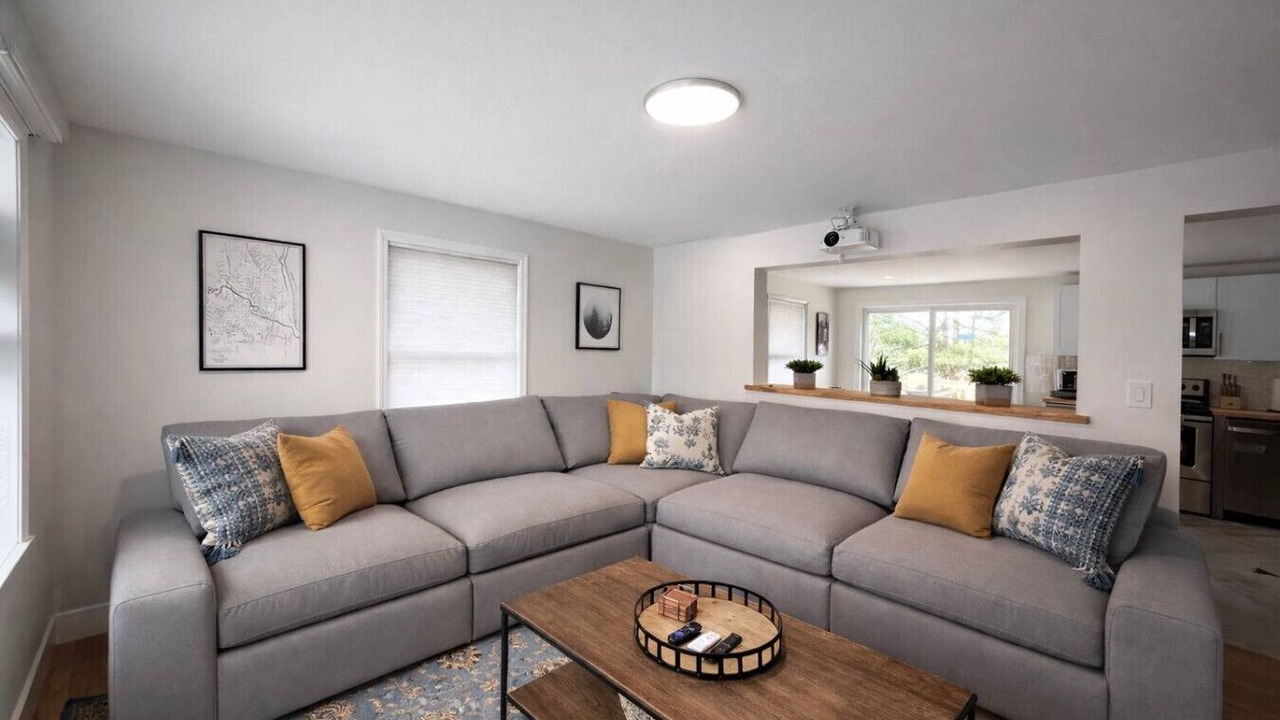 Photo of Livingroom in Southington