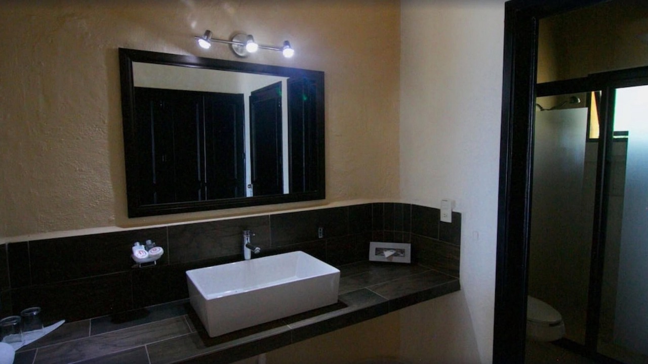 Photo of Bathroom in South Hotel Zone