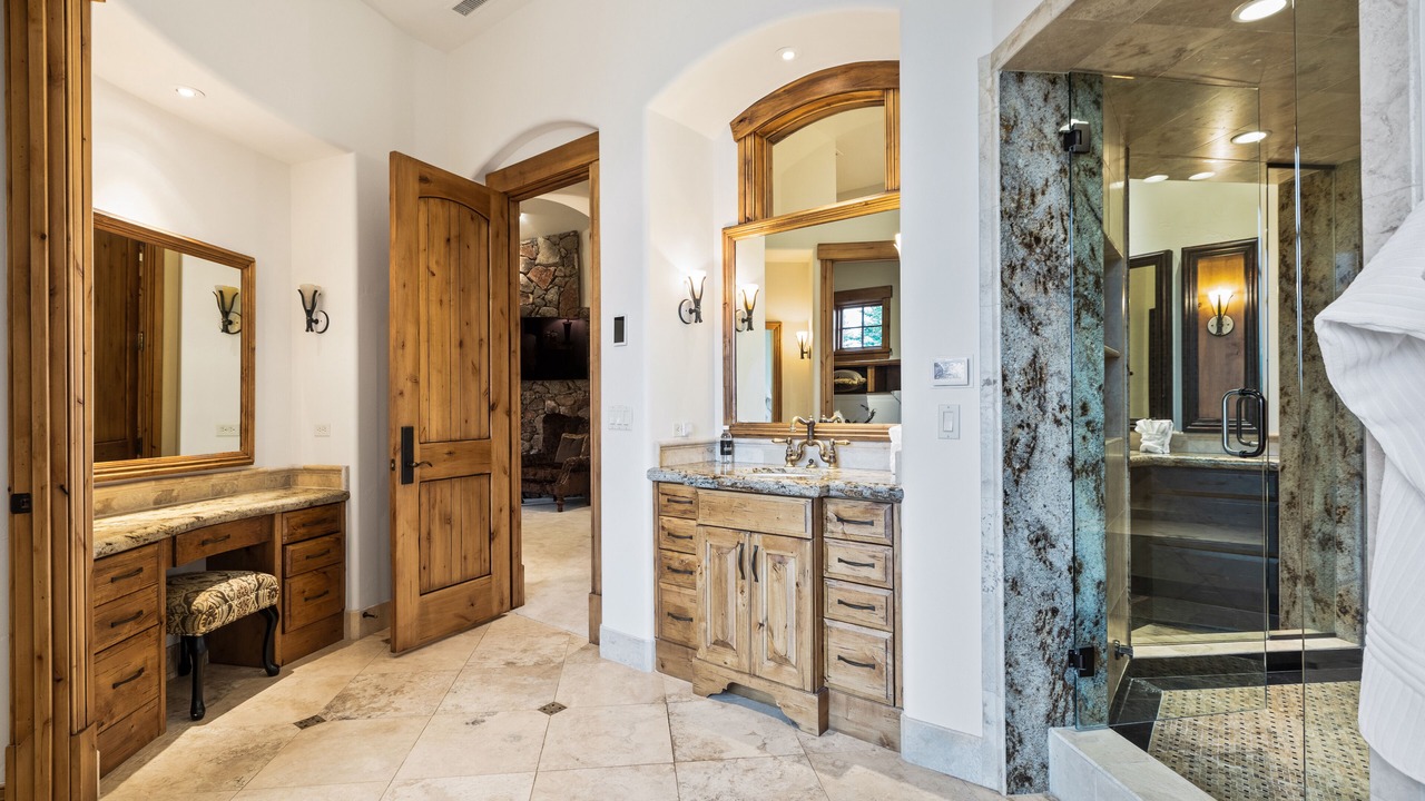 Photo of Bathroom in Empire Pass