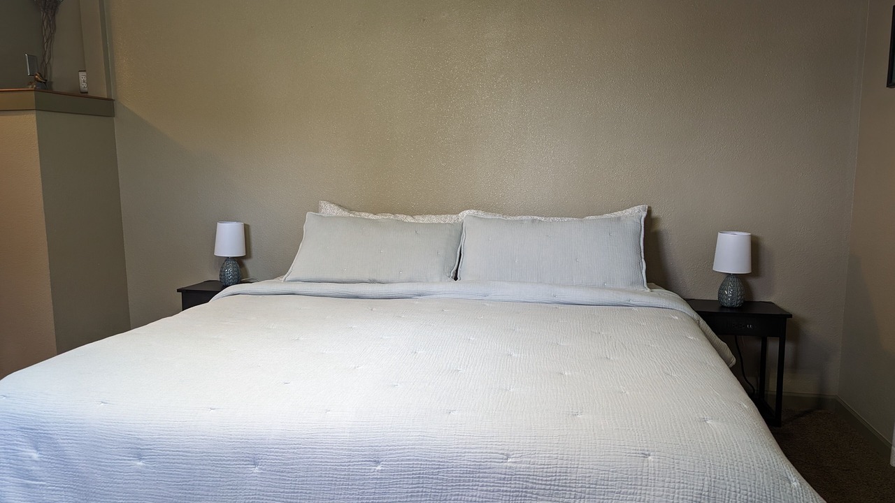Photo of Bedroom in West Salem