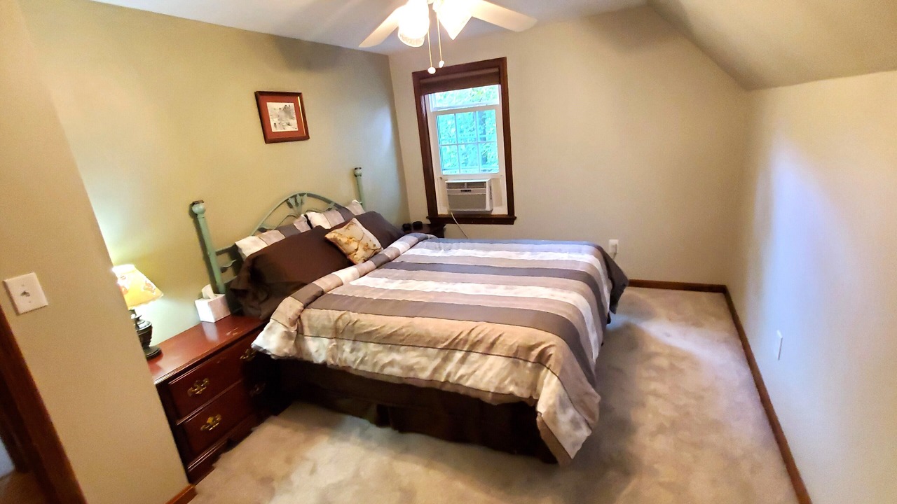 Photo of Bedroom in Westbrook