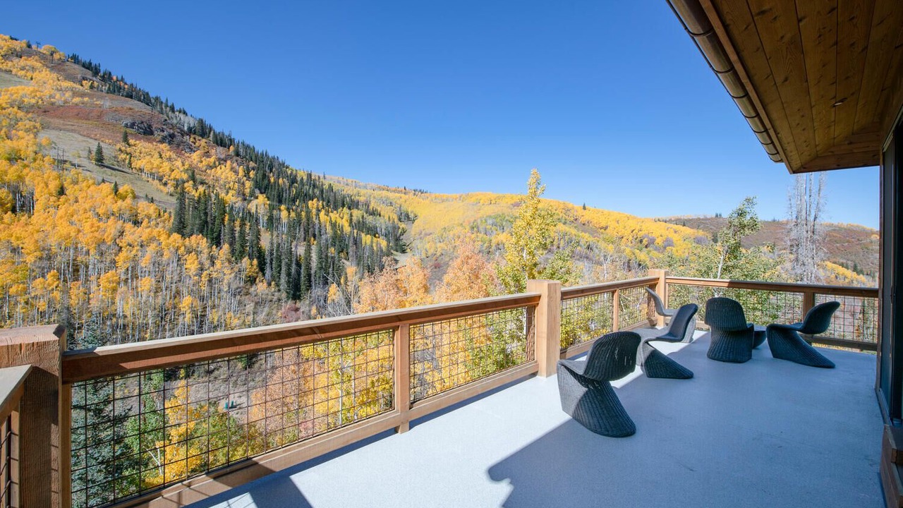 Photo of Outdoor in Empire Pass