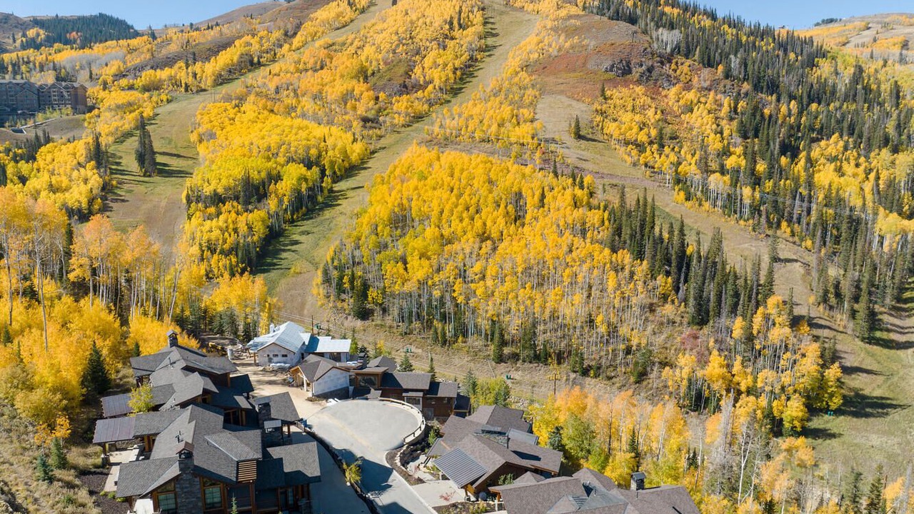 Photo of Outdoor in Empire Pass