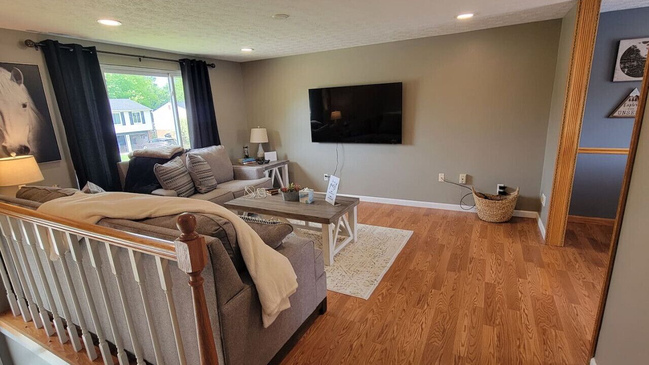 Photo of Livingroom in Mason
