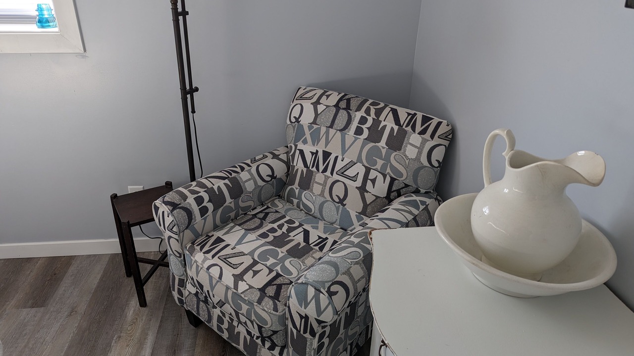 Photo of Livingroom in Acton