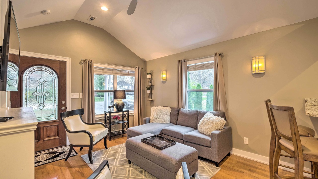Photo of Livingroom in Lyndon