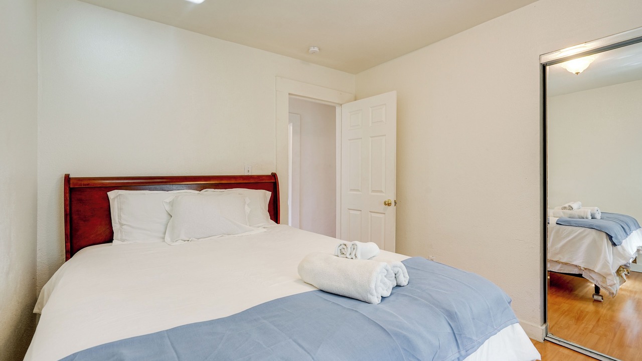 Photo of Bedroom in Dimond