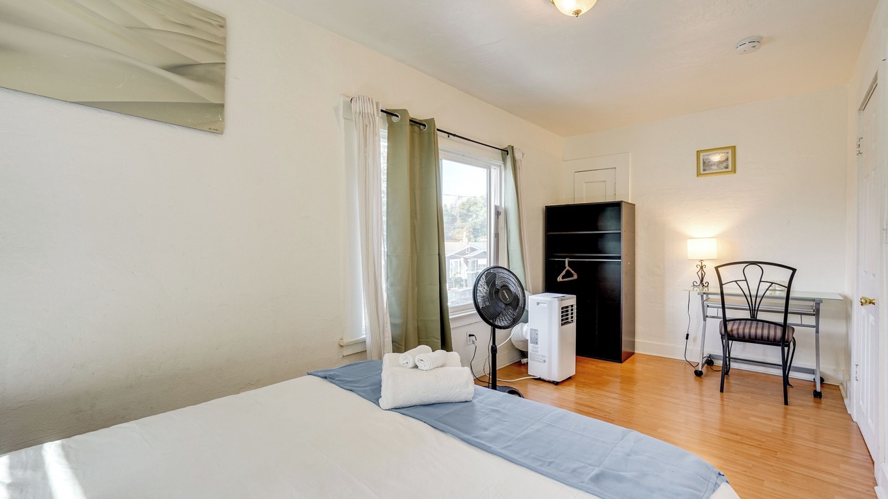 Photo of Bedroom in Dimond