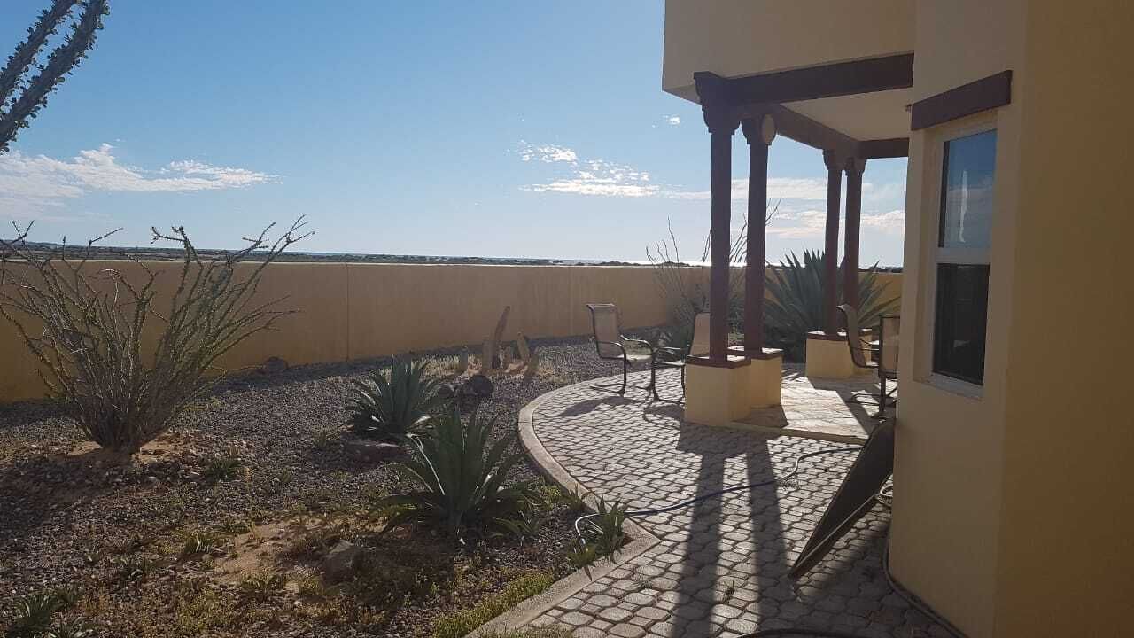 Photo of Patio Balcony in Laguna Shores