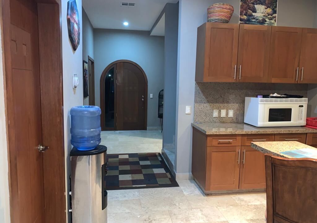 Photo of Kitchen in Laguna Shores