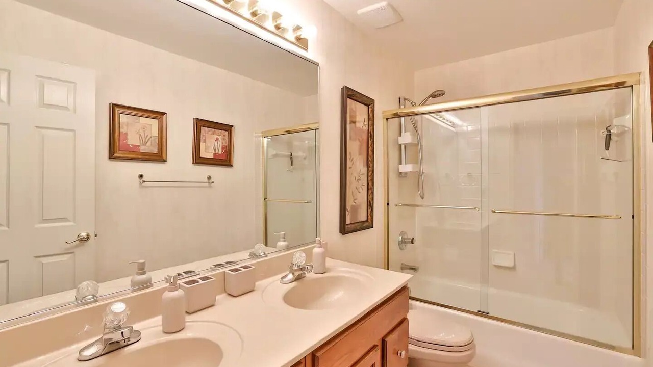 Photo of Bathroom in Loveland