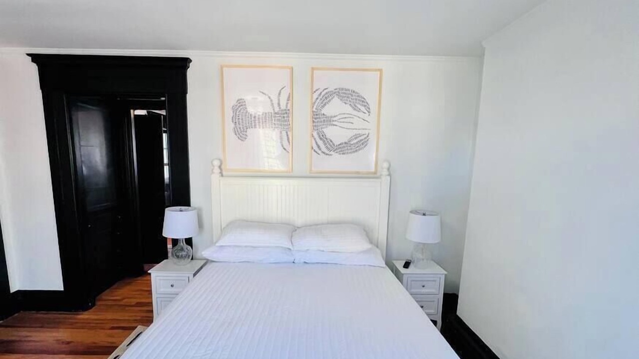 Photo of Bedroom in West End