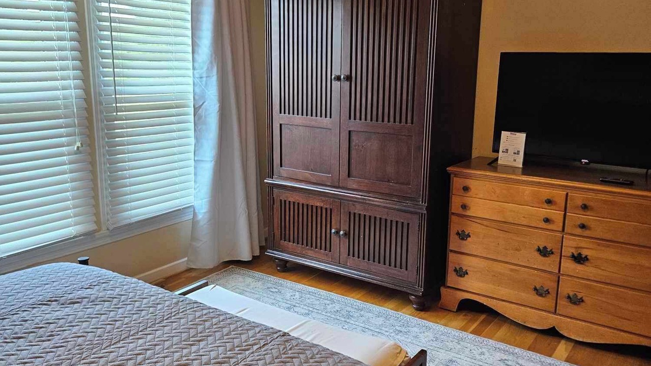Photo of Bedroom in Forest City