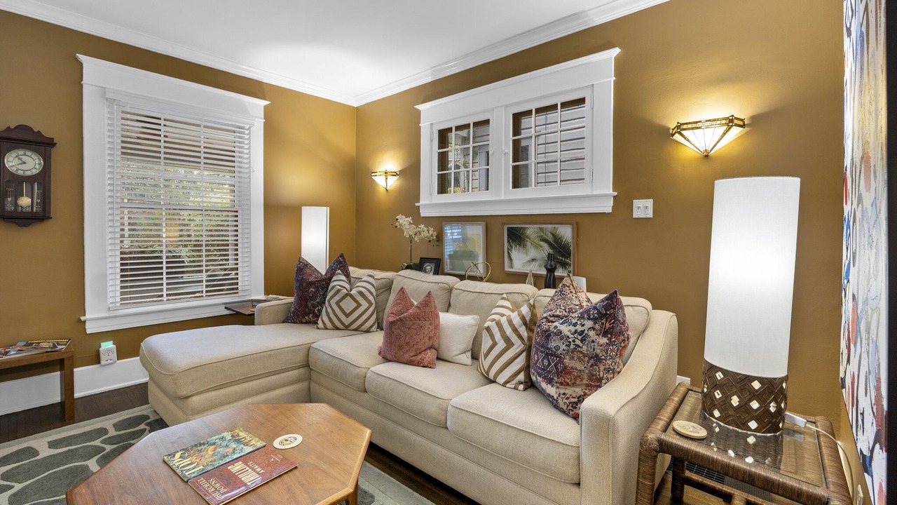 Photo of Livingroom in Deer Park