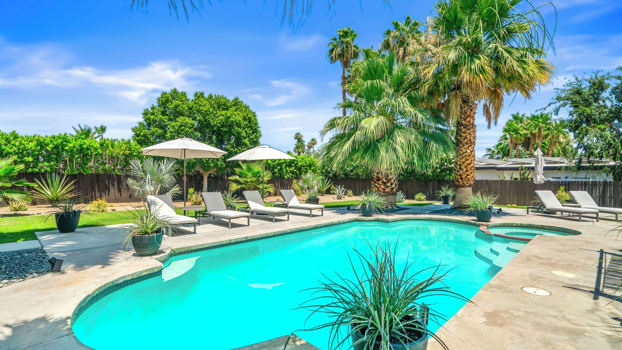 Photo of Outdoor in Magnesia Falls Cove