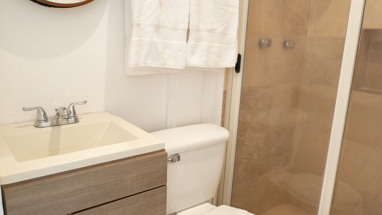 Photo of Bathroom in Miramar