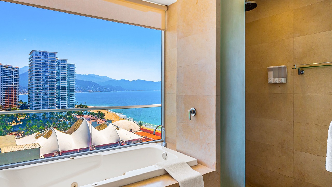 Photo of Bathroom in North Hotel Zone