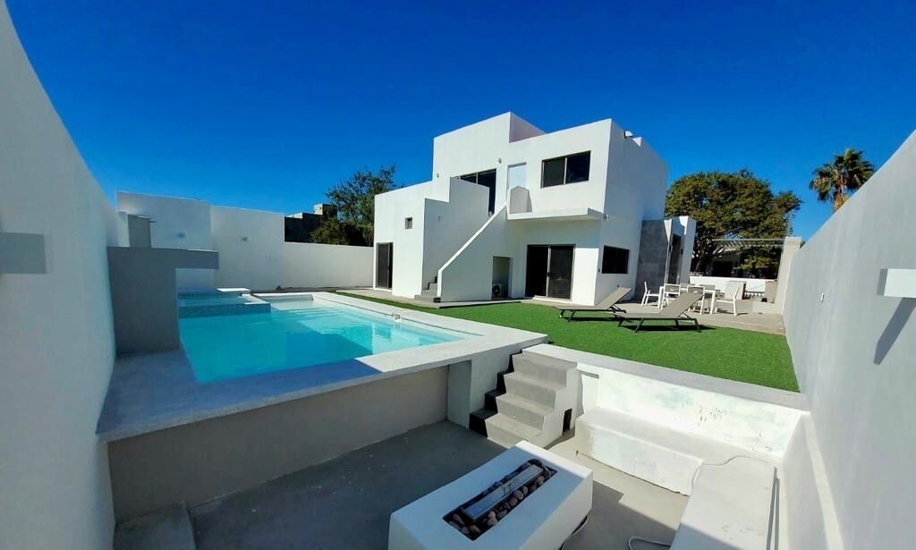 Photo of Outdoor in San Carlos
