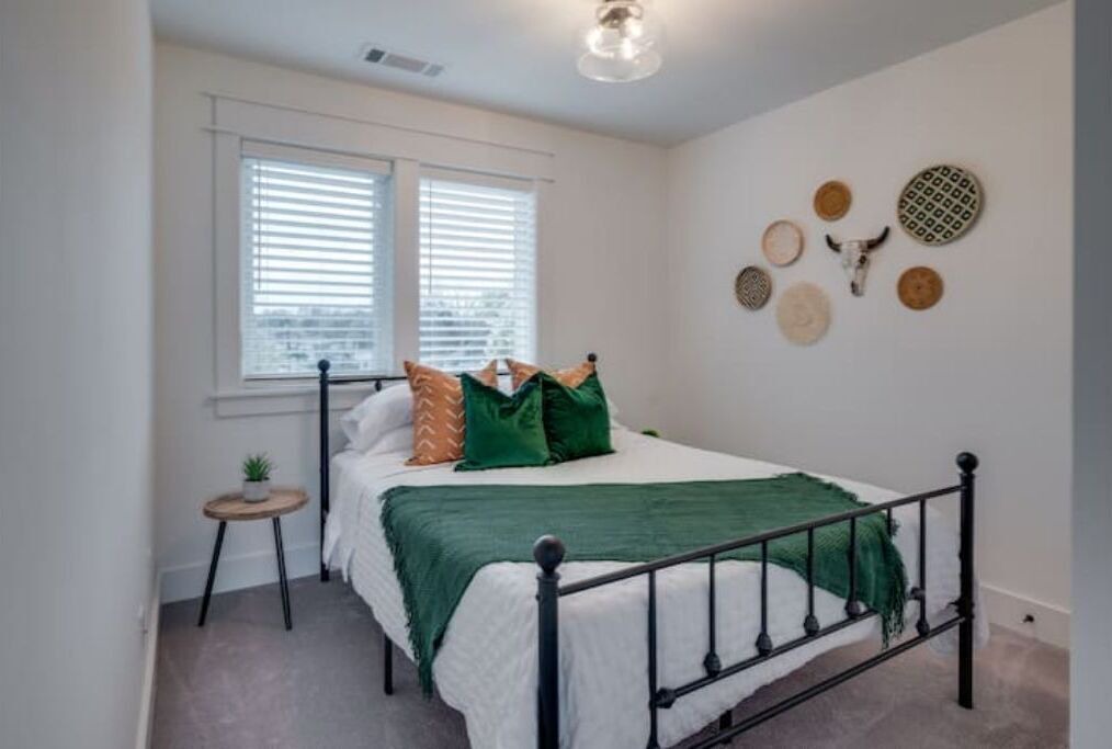 Photo of Bedroom in Cleveland Park
