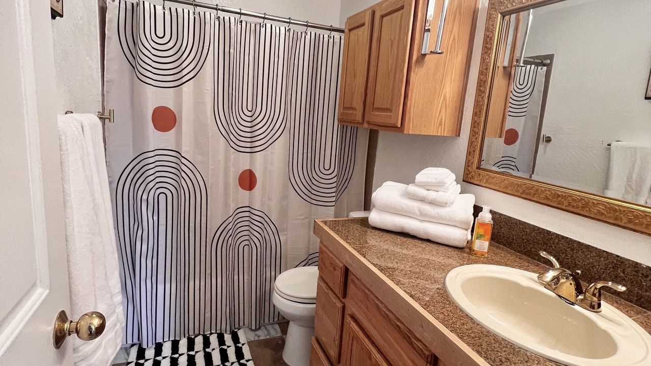 Photo of Bathroom in Abbott Loop