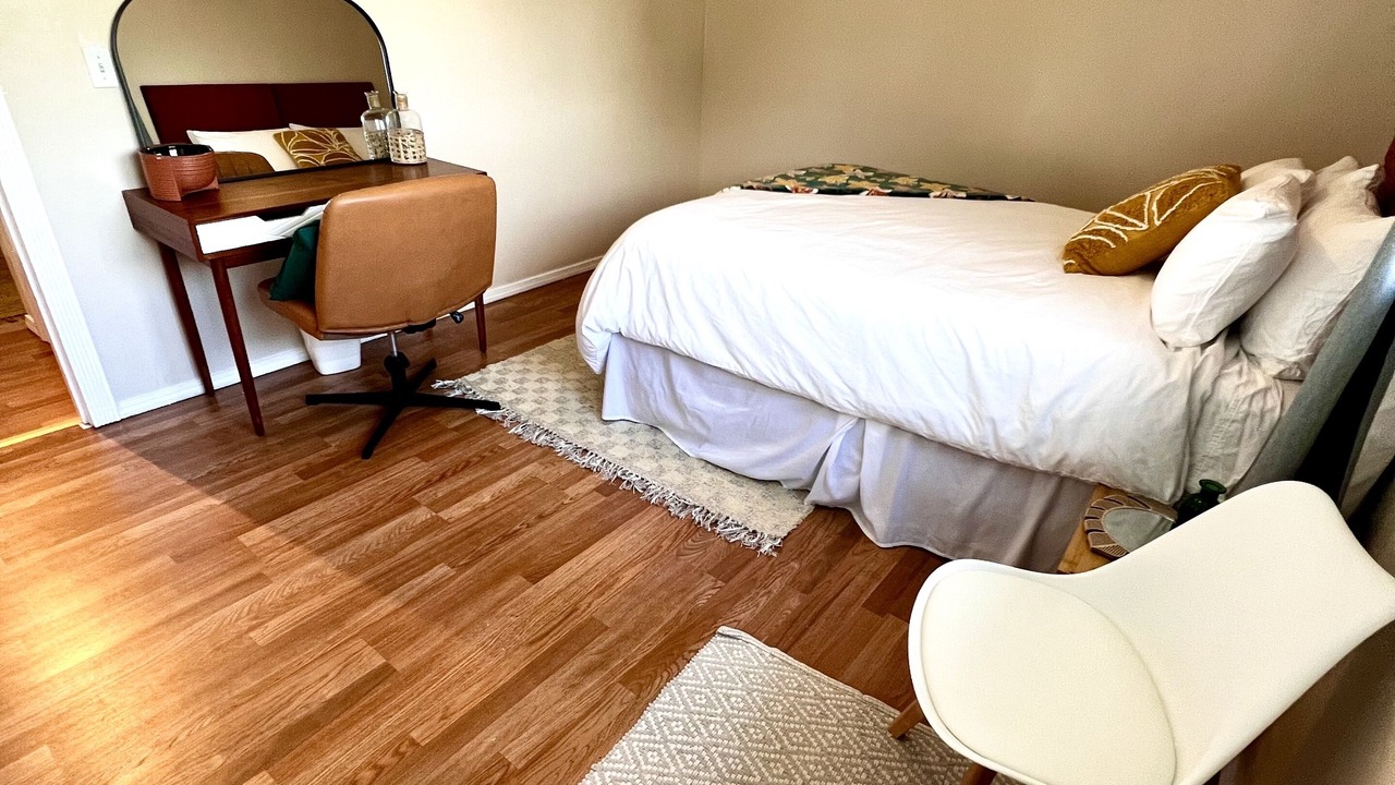 Photo of Bedroom in Abbott Loop